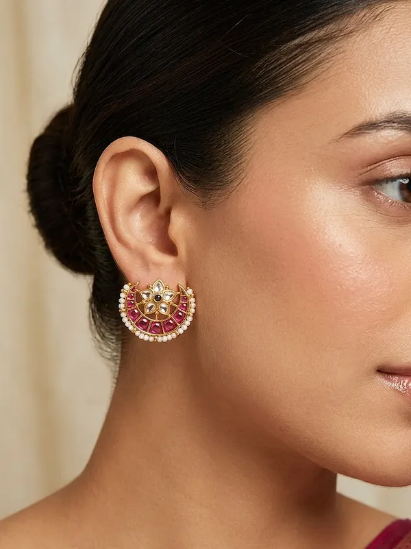 Kundan_Floral_Half_Moon_Stud_Earrings