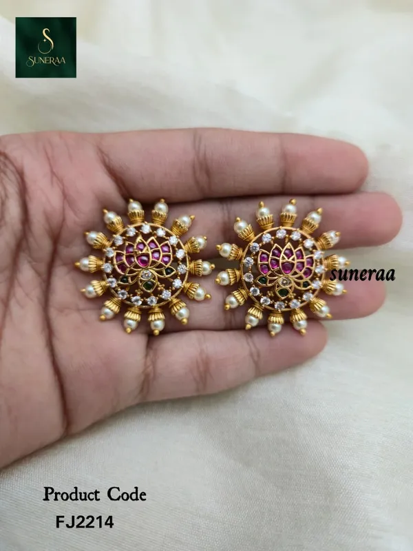 Mrigna__Pearl_Temple_Stud_Earrings