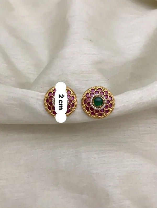 Naira_Floral_Pearl_Temple_Stud_Earrings
