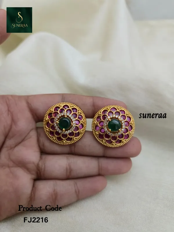 Naira_Floral_Pearl_Temple_Stud_Earrings