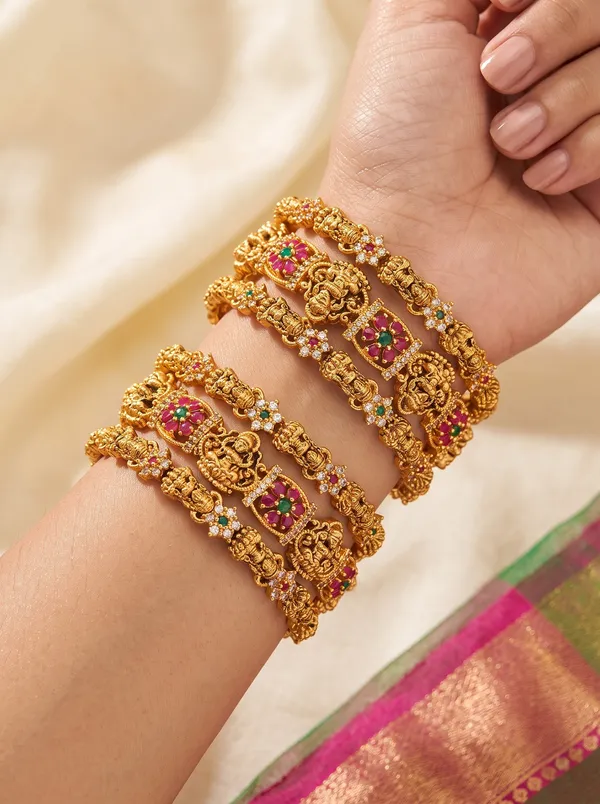 Ridha_Lakshmi__Bangles_Set