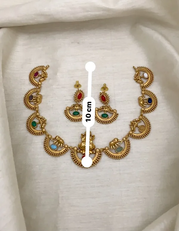 Navratna_Lakshmi_Necklace__with__Earrings