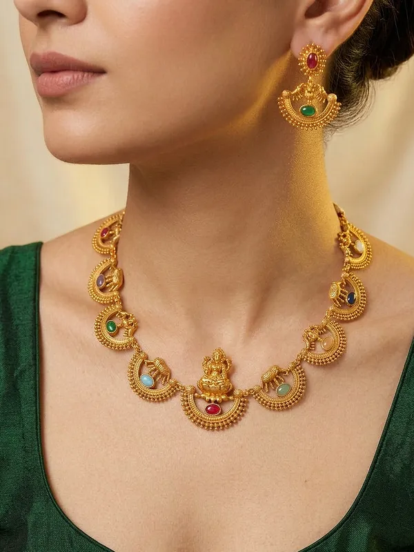 Navratna_Lakshmi_Necklace__with__Earrings