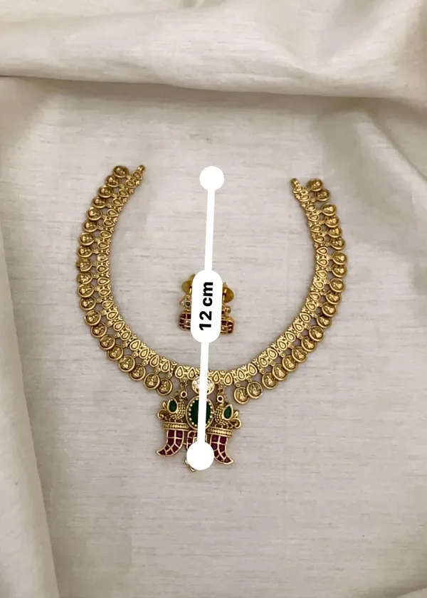 Riyanshi_Antique_Lakshmi_Coin_Necklace_Set