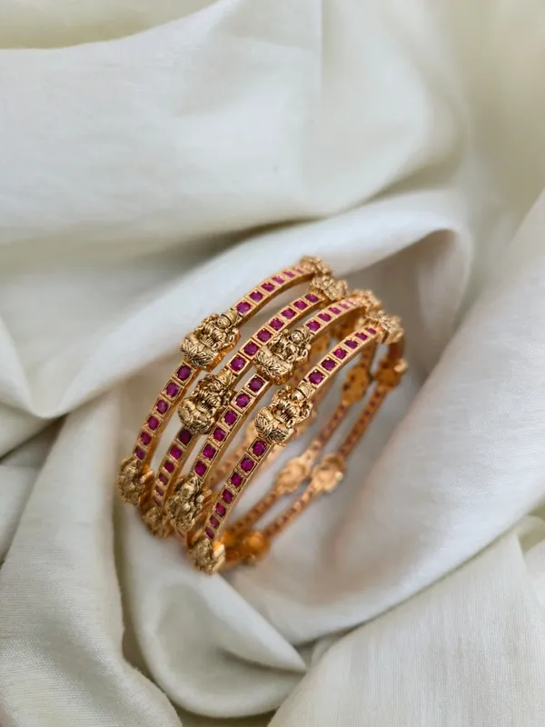 Adilakshmi_Temple_Bangles_Set