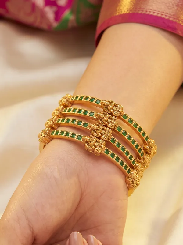 Seeta_Temple_Bangles_Set
