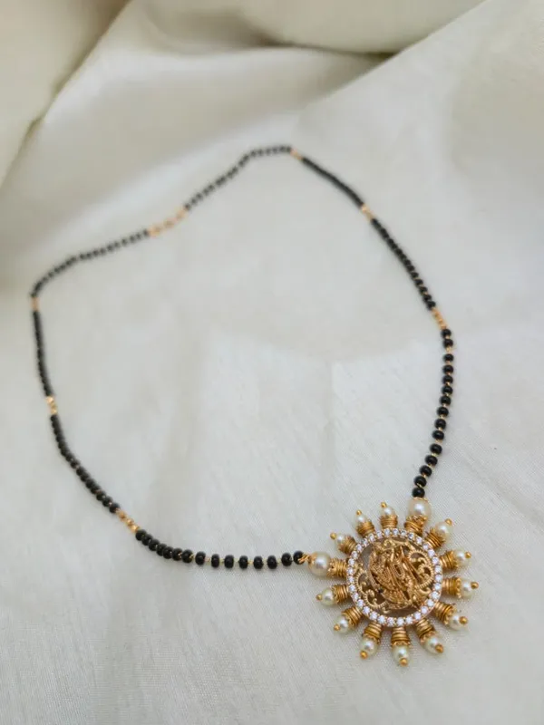 Antique_Gold_Temple_Black_Bead_Necklace