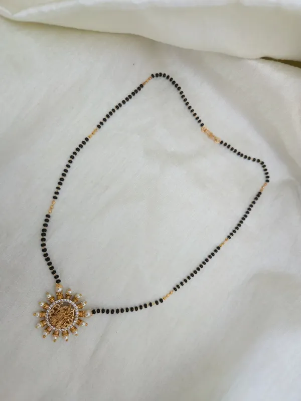 Antique_Gold_Temple_Black_Bead_Necklace