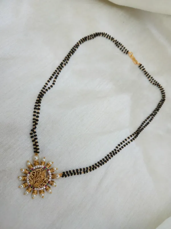 Antique_Gold_Temple_Black_Bead_Necklace