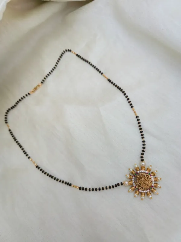 Antique_Gold_Temple_Black_Bead_Necklace