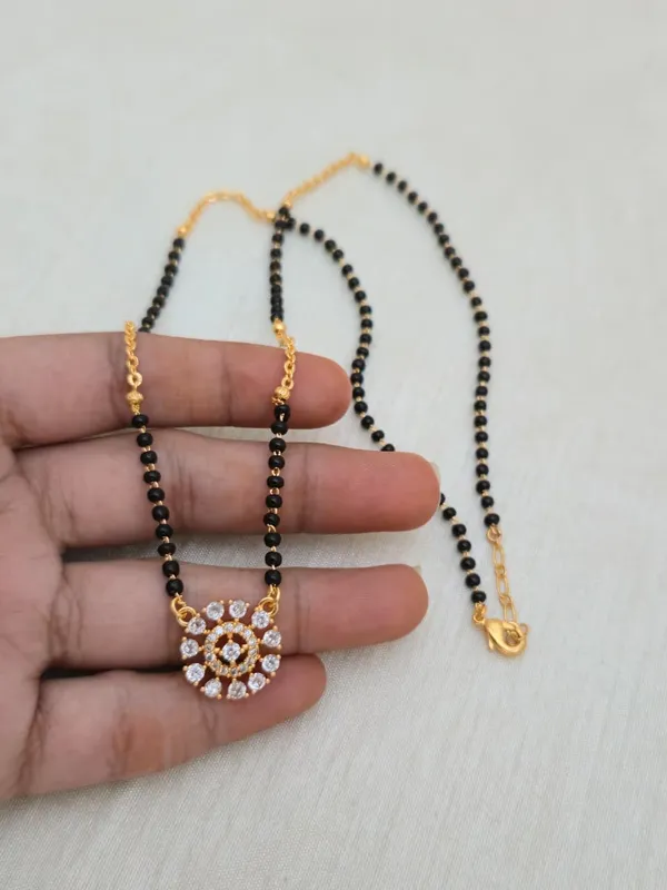 Preksha_Minimal_AD_Mangalsutra