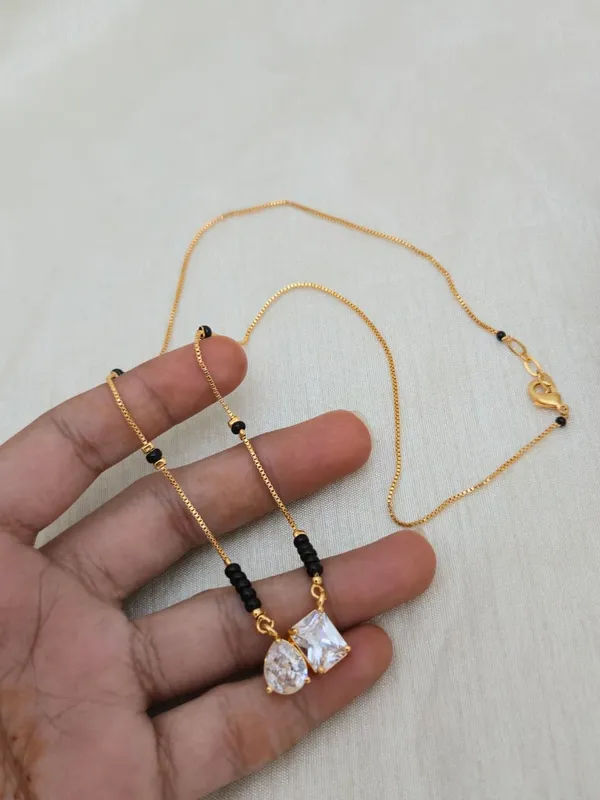 Menka_Minimal_AD_Mangalsutra
