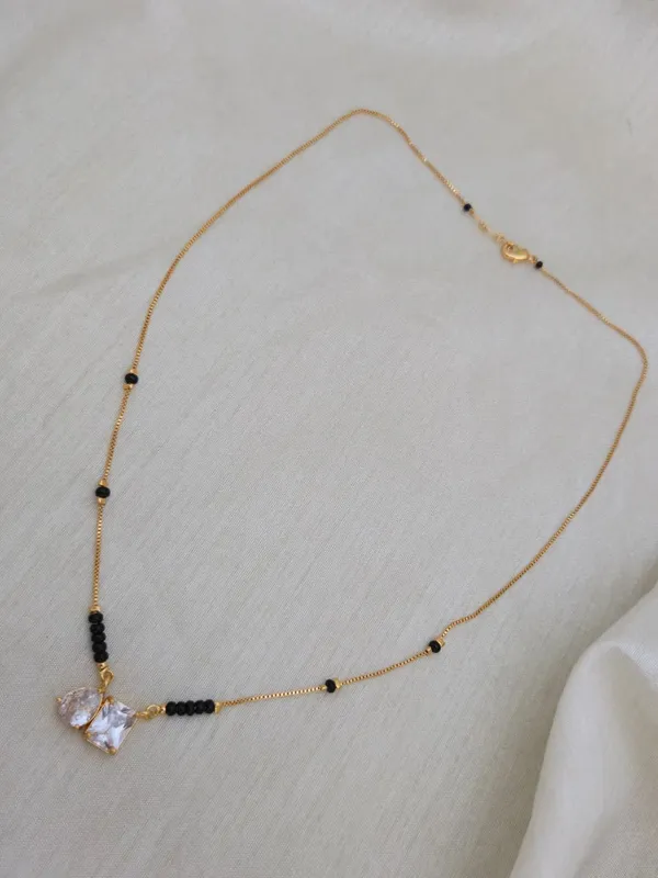 Menka_Minimal_AD_Mangalsutra