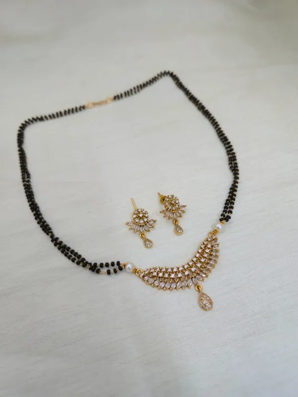 Aura_CZ_White_Black_Beads_Necklace_Set