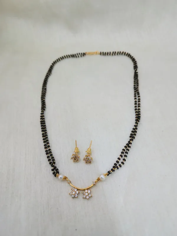 Oindrila_CZ_White_Black_Beads_Necklace_Set