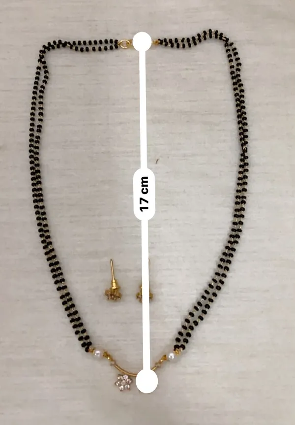 Oindrila_CZ_White_Black_Beads_Necklace_Set