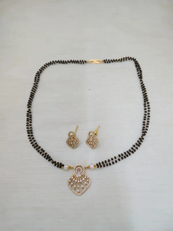 Avantika_CZ_White_Black_Beads_Necklace_Set