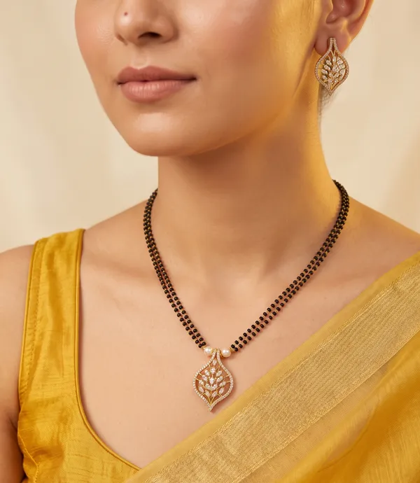 Devyani_CZ_White_Black_Beads_Necklace_Set