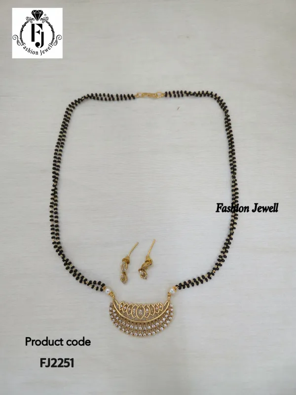 Falgu_CZ_White_Black_Beads_Necklace_Set