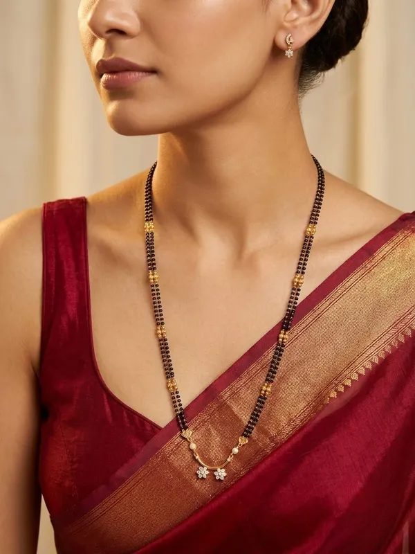 Samiksha_Long_White_Black_Beads_Necklace_Set