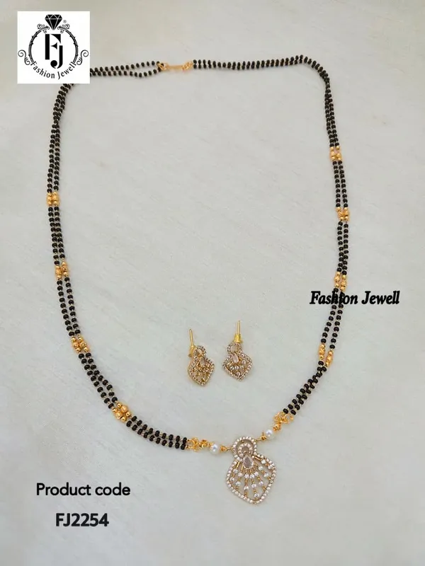 Palisha_Long_White_Black_Beads_Necklace_Set