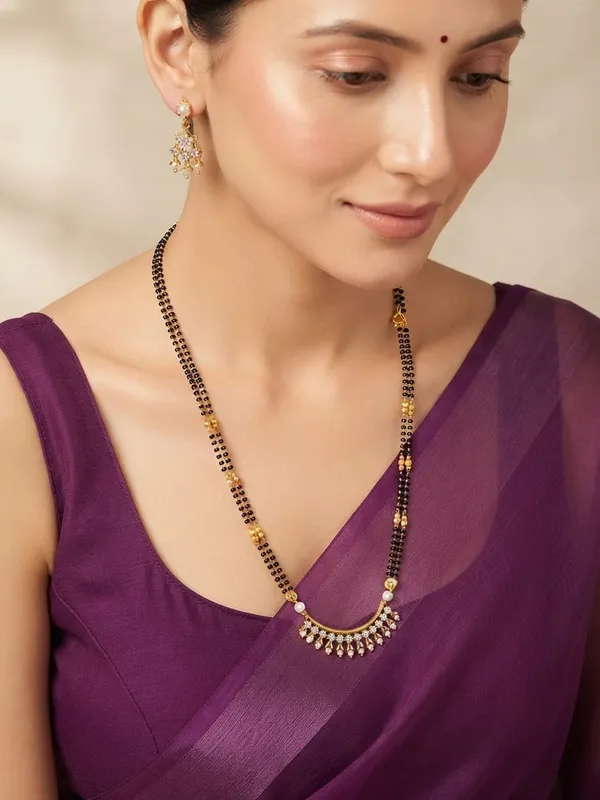 Meghna_Long_White_Black_Beads_Necklace_Set