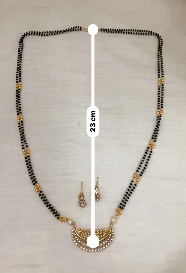 Manjari_Long_White_Black_Beads_Necklace_Set