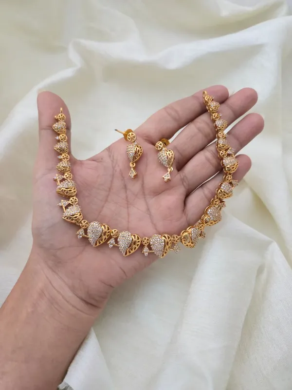 Aavi_Nakshatra_Necklace_Set