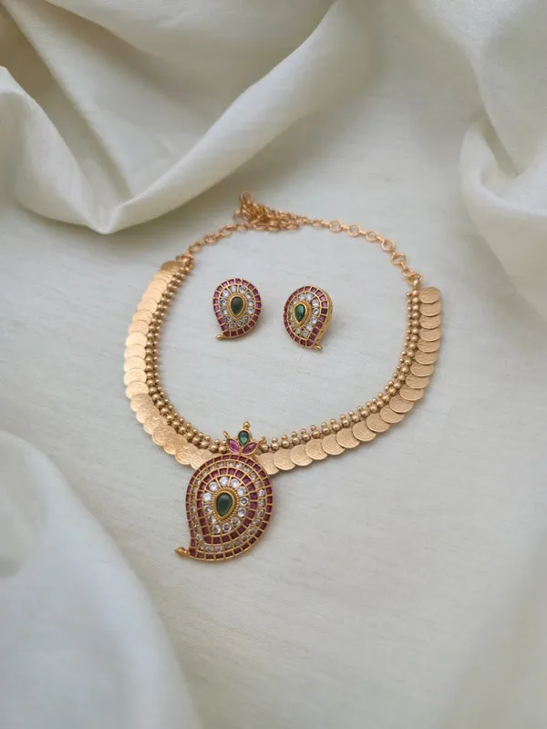 Manga_Kaasu__Necklace_Set