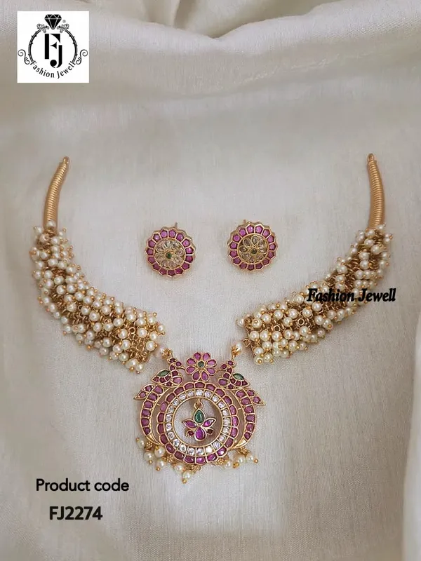 Padmini___Pearl_Cluster_Hasli_Necklace_Set