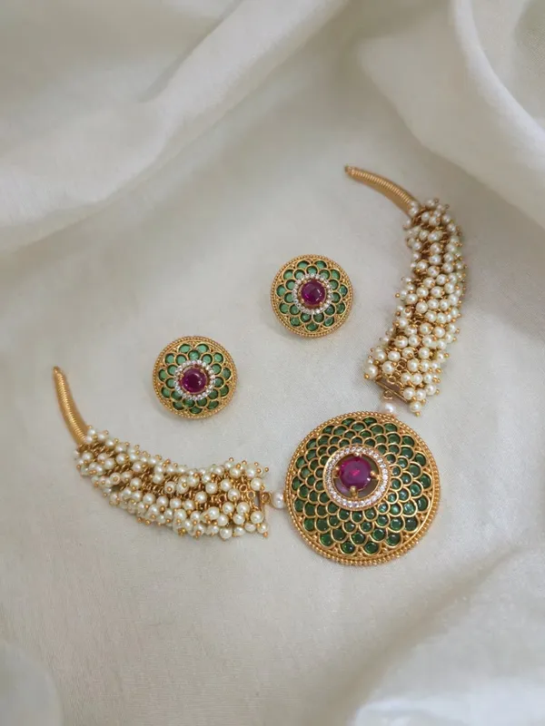 Green_Jadau_Round__Pearl_Cluster_Hasli__Set