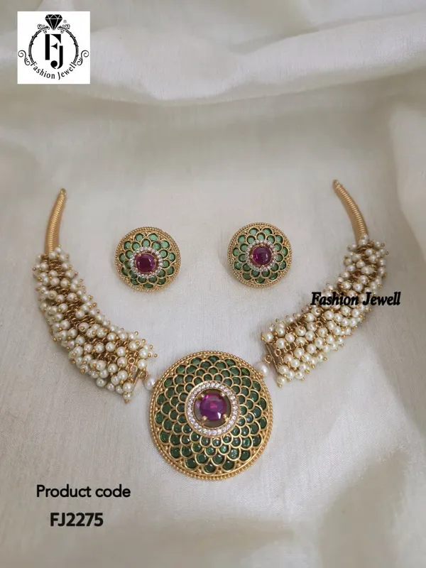Green_Jadau_Round__Pearl_Cluster_Hasli__Set