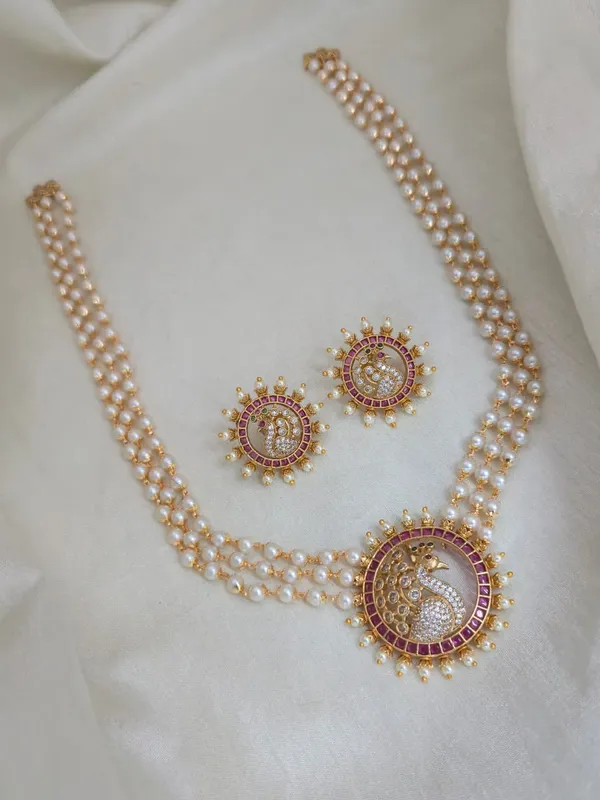 Sunburst_Triple_Layer_Pearl_Haram_Necklace_Set