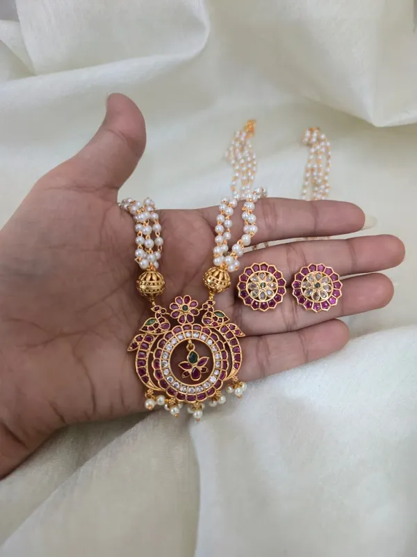 Lakshya_Lotus_Peacock__Pearl_Necklace_Set