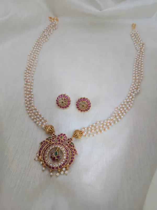 Lakshya_Lotus_Peacock__Pearl_Necklace_Set