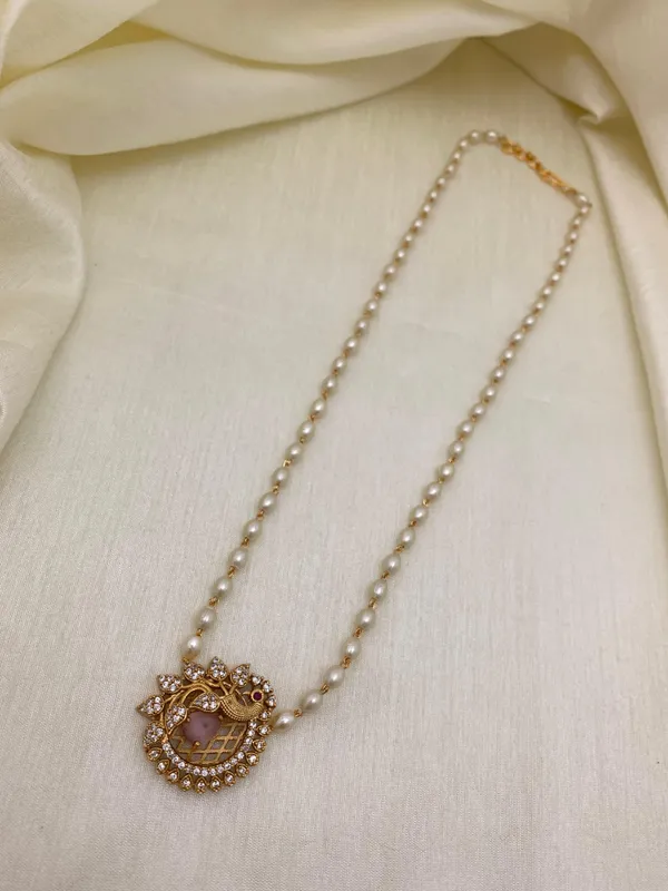 Latest_Peacock_design_Single_line_Pearl_Necklace