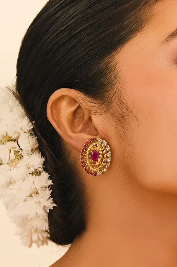 Anne_Antique_Stud_Earrings