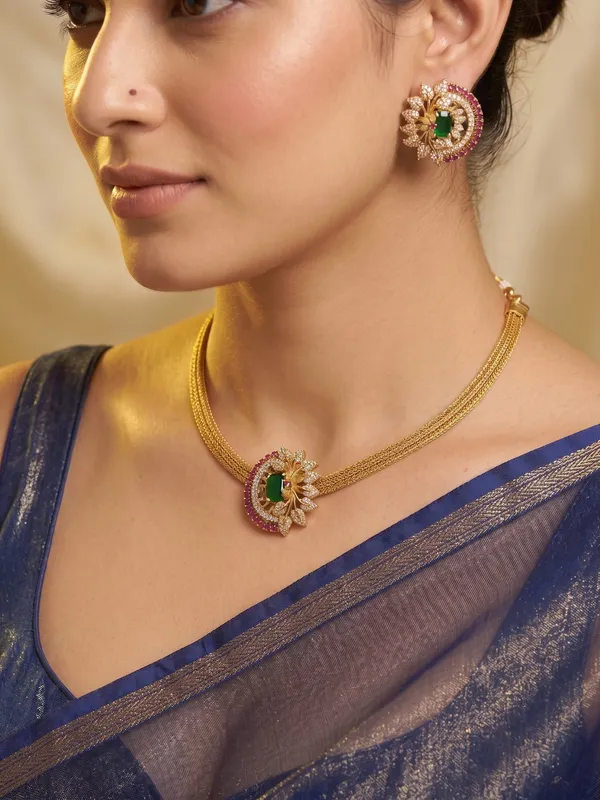 Exclusive_flower_design_Chain_style_Necklace_set