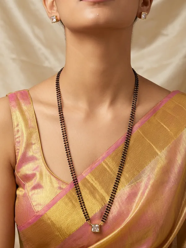 Elegant_Single_stone_Pendant_Mangalsutra_set