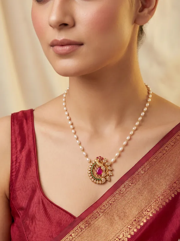 Latest_Peacock_design_Single_line_Pearl_Necklace