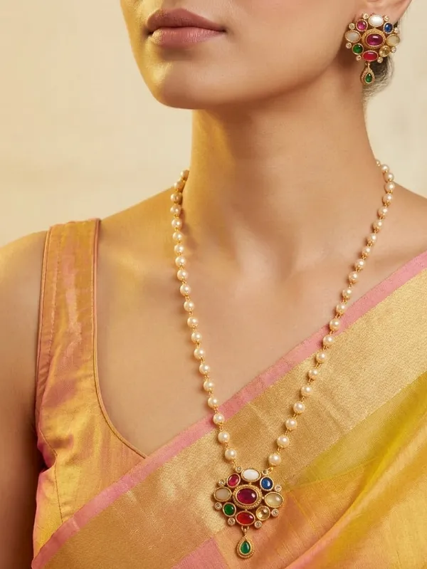 Navratna_Floral_Pearl_Necklace_Set