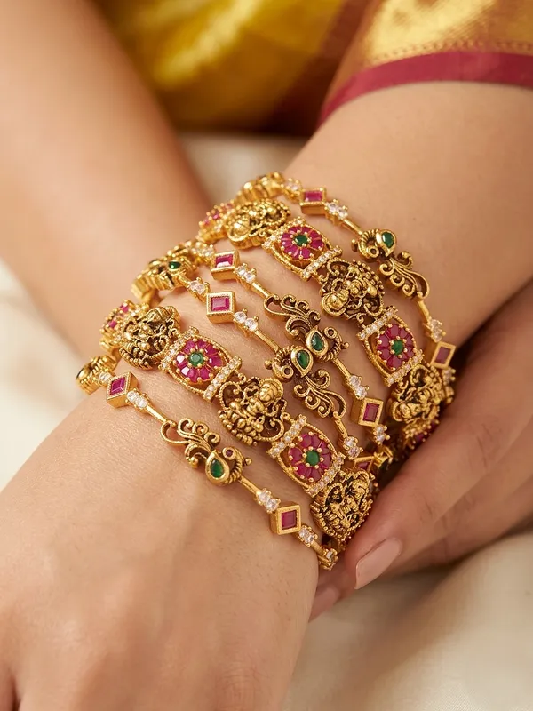 NOHA_ANTIQUE_LAKSHMI_BANGLE_SET