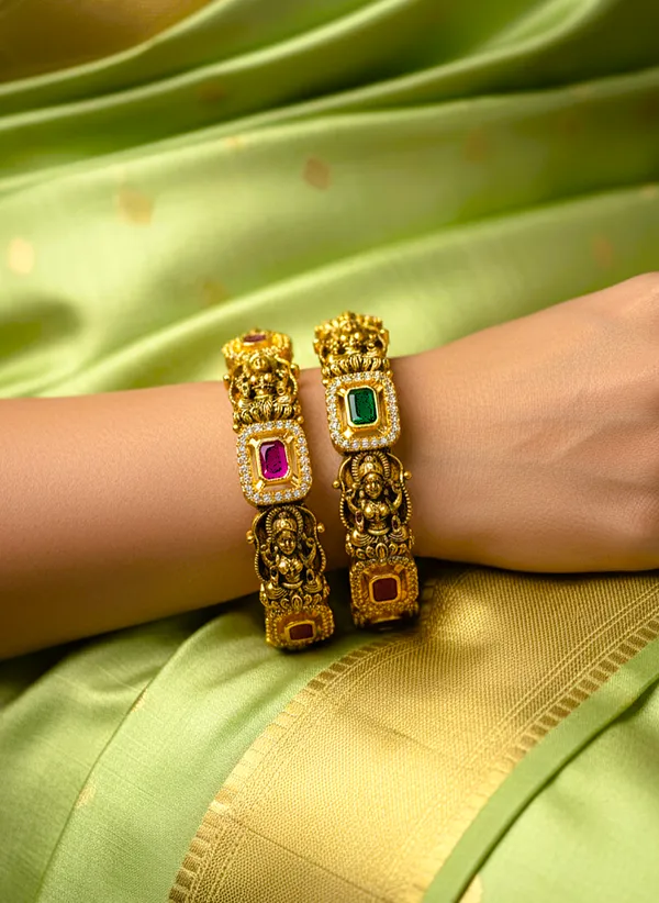 Nakshi_Temple_Laxmi_Bangle_Set