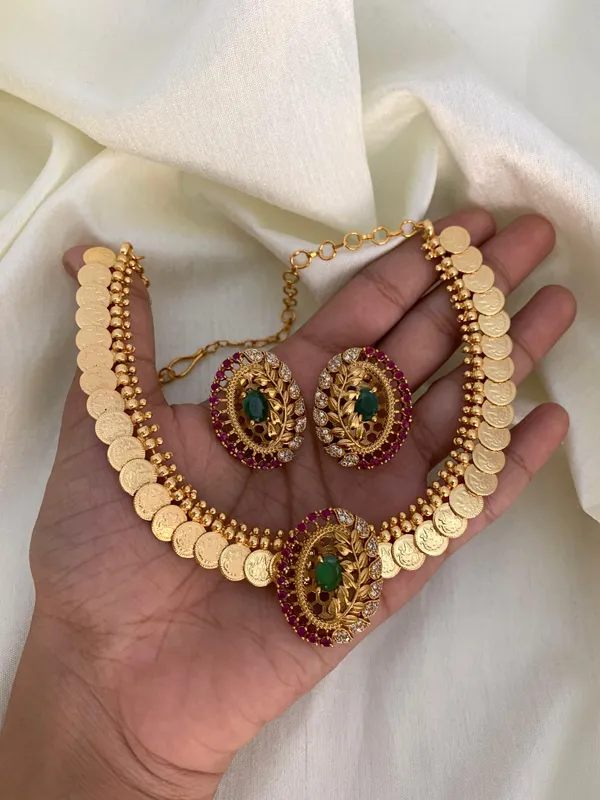 Floral_Design_Coin_Necklace_Set