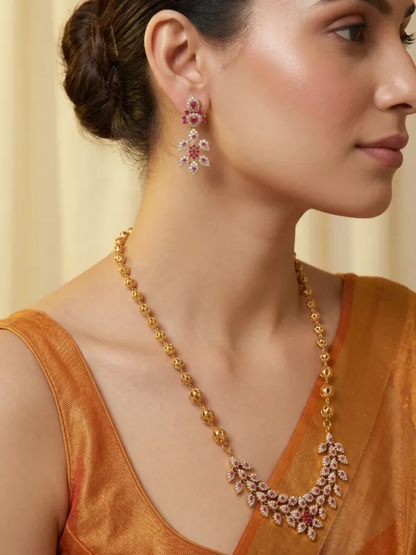 Elegant_Leaf_Design_Ball_Chain_Necklace_Set_For_Women.