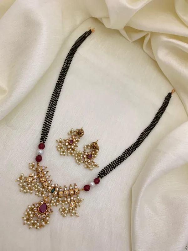 Premium_Guttapusalu_Pendant_with_Mangalsutra_set