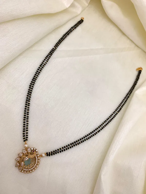 Casual_wear_Peacock_design_Mangalsutra