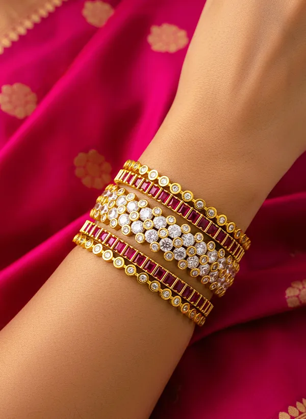 ABRIL_ANTIQUE_BANGLES