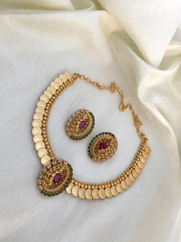 Floral_Design_Coin_Necklace_Set