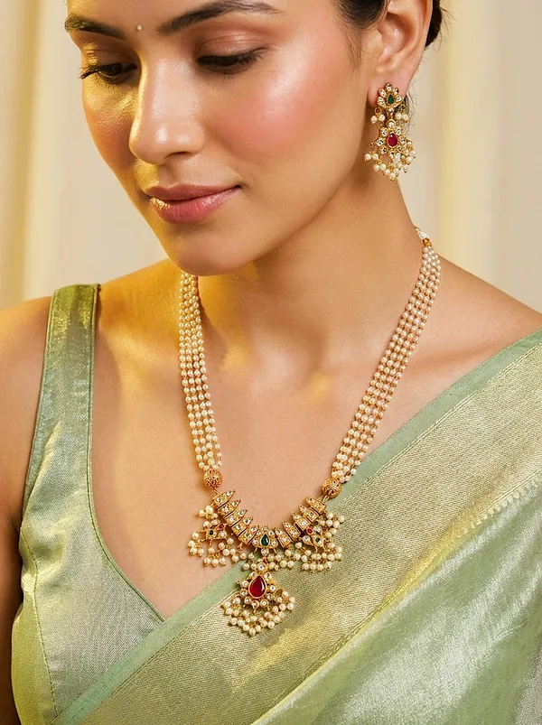 Elakshi_Guttapusalu_Antique_Pearl_set